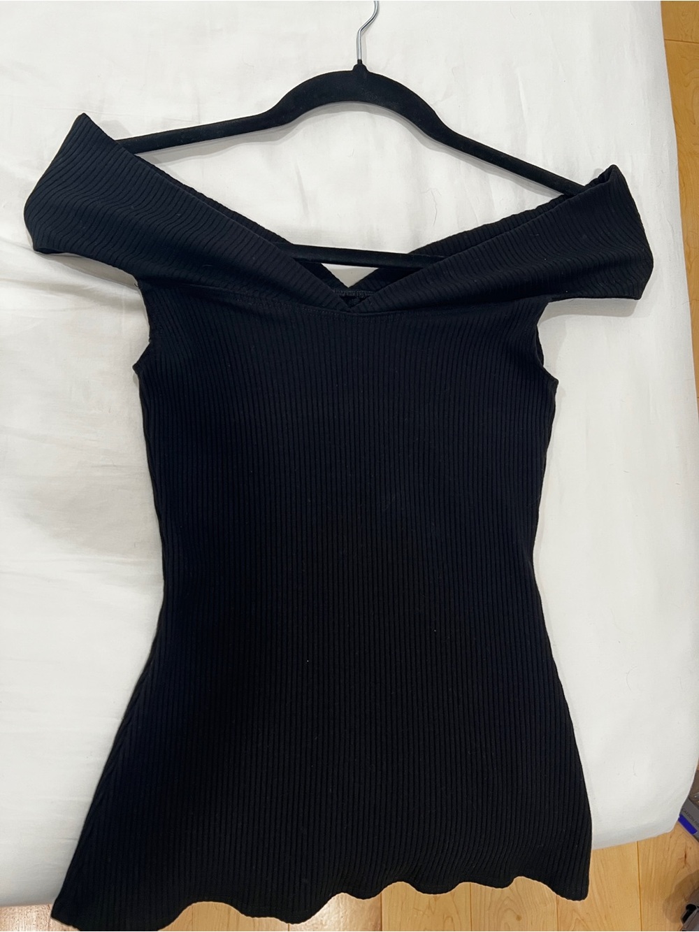 Reformation Black One-Shoulder Ribbed Top